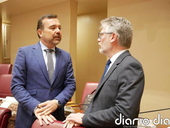 La Asamblea solicita al Gobierno central la implantación de los dos primeros cursos de la ESO en los colegios