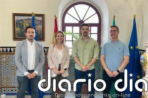 La Banda de Alcalá (Sevilla) y el Ayuntamiento acuerdan un nuevo convenio de colaboración con 65.000 euros de ayuda