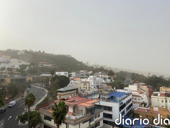 La calima o una erupción, fenómenos naturales que influyen en la presencia de metales pesados en el medio marino