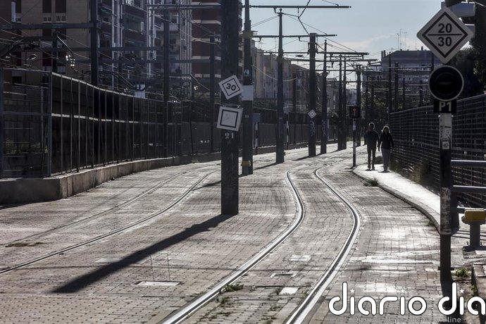 La colisión entre un tranvía y un coche en Beteró obliga a cortar una media hora las líneas 4 y 6 de Metrovalencia