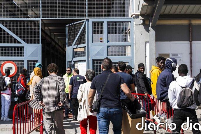 La comunidad gambiana en España roza los 27.000 nacionales, presenta baja irregularidad y la mayoría son hombres jóvenes