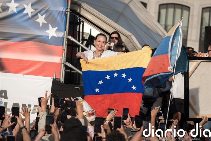La Embajada de Venezuela pide disculpas por las palabras de Carlos Baute en el acto de María Corina Machado en Madrid