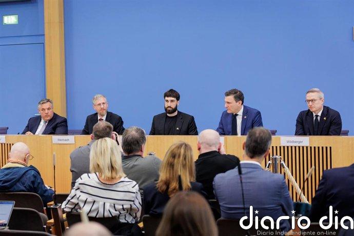 La empresa canadiense de IA Cohere adquiere la 'startup' alemana Aleph Alpha en un nuevo paso hacia Europa