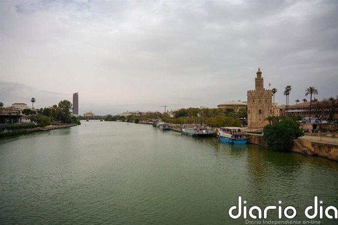 La entrada de polvo en suspensión procedente del norte de África provoca lluvias de barro en Andalucía hasta el domingo