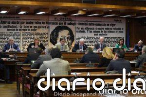 La esposa de Santos Cerdán rechaza declarar en el Senado alegando que su marido está siendo investigado