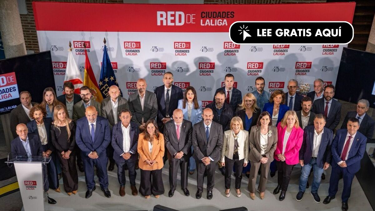 la-femp-y-laliga-lanzan-una-red-de-ciudades-para-combatir-la-violencia-y-el-odio-en-el-deporte.jpg