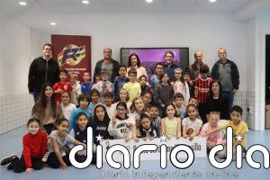 La FRF acerca el fúbtol femenino a los colegios riojanos