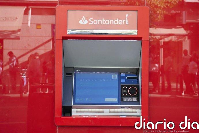 La gestora HIH vende una oficina del Santander del edifico Canalejas de Madrid a un inversor español