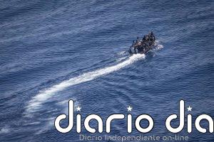 La Guardia Costera italiana recupera los cuerpos de 19 migrantes muertos en una embarcación frente a Lampedusa