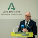 La Junta de Andalucía cesa a seis altos cargos que figuran en candidaturas del PP-A al 17M