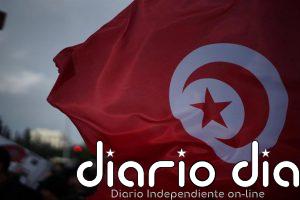 La Liga Tunecina de DDHH denuncia un "ataque" tras una presunta suspensión de un mes y anuncia acciones legales