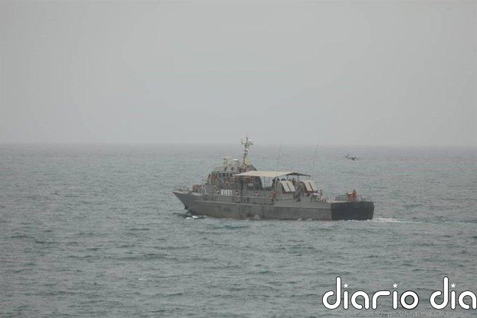 La Marina británica alerta de disparos de la Guardia Revolucionaria contra un portacontenedores en Ormuz