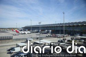 La OCU recuerda que pasajeros mantienen derechos de compensación por vuelos cancelados por alza de combustible