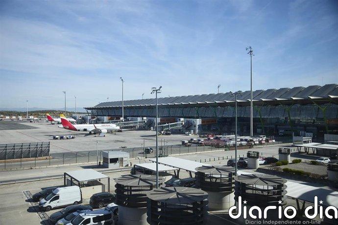 La OCU recuerda que pasajeros mantienen derechos de compensación por vuelos cancelados por alza de combustible