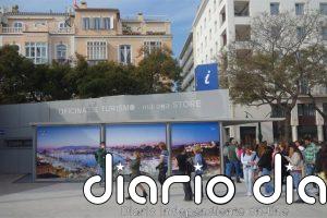 La Oficina Central de Información Turística de plaza de la Marina permanecerá cerrada desde el lunes por obras