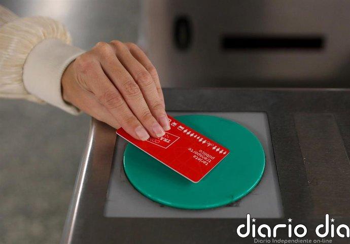 La oficina de gestión de la Tarjeta de Transporte Público de Plaza Elíptica estará lista tras el verano