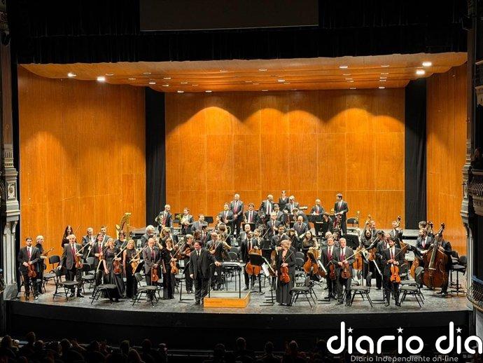 La Orquesta Sinfónica de Baleares llena el Teatro Cervantes de Málaga en dos funciones
