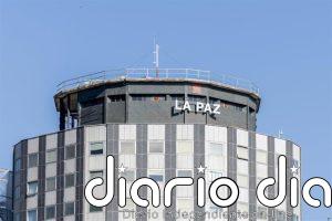 La Paz realiza con éxito la primera reconstrucción de mama con tejido abdominal asistida por robot en España