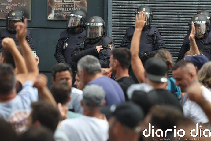 La plantilla de Dragados en Cádiz aplaza movilizaciones y acuerda negociaciones con la empresa a partir de este lunes