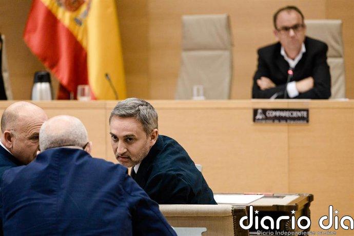 La presidenta de la comisión del Congreso que investiga la dana expulsa al portavoz del PP