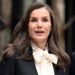 La Reina Letizia aparece por sorpresa en el estreno de un documental en apoyo a las víctimas de ETA