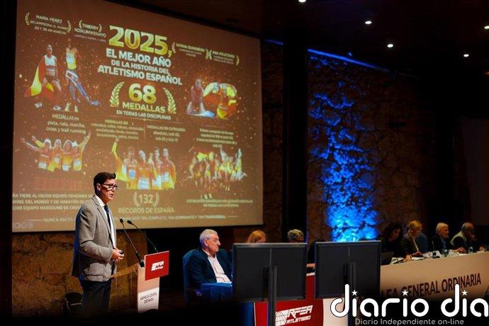 La RFEA aprueba sus cuentas y presenta su nuevo logotipo