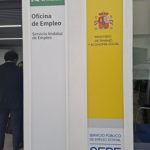 La subdelegada del Gobierno realiza una visita técnica a la nueva oficina de Empleo en Barbate (Cádiz)