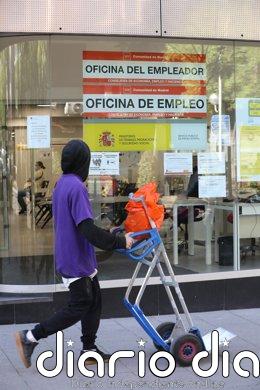 La tasa de paro juvenil escala hasta el 24,5% en el primer trimestre