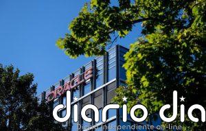 La tecnológica Oracle inicia el despido de miles de trabajadores mientras aumenta su gasto en IA, según CNBC