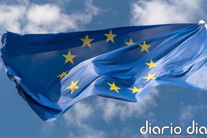 La UE acuerda reducir la entrada de acero sin arancel y gravar un 50% el resto para frenar el exceso global