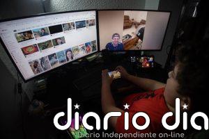 La UE presenta su 'app' gratuita de verificación de edad y avisa a plataformas: Ya no hay excusa para proteger a menores