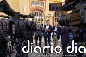 La víspera de que finalice el plazo para fijar coaliciones para el 17M acaba sin noticia de acuerdo entre IU y Podemos