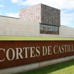 La XII Legislatura echará a andar hoy con Presidencia del PP tras el acuerdo con Vox al que cede la Vicepresidencia