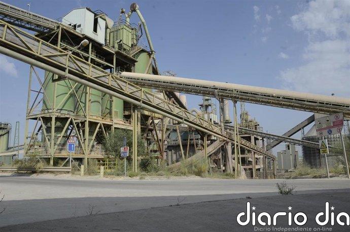 Lafarge multada con 5,7 millones y su exCEO condenado a seis años de prisión por pagos al Estado Islámico