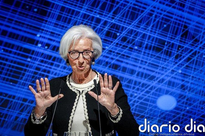 Lagarde (BCE) valora la emisión de eurobonos para impulsar la inversión de la Unión Europea