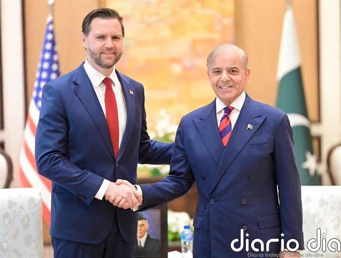 Las conversaciones de Islamabad entre Irán y EEUU entran en su "fase técnica" tras una reunión histórica de alto nivel