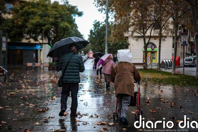 Las temperaturas máximas ascenderán este lunes hasta los 32ºC en Zaragoza, Badajoz y Sevilla y 31ºC en Murcia