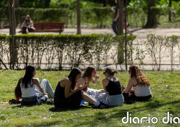 Las temperaturas subirán mañana ligeramente en casi toda España hasta 32ºC en Sevilla en un día con calima en Canarias