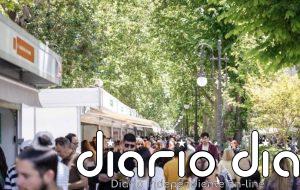Literatura, educación y ciencia protagonizan este jueves el comienzo de la 44 Feria del Libro en la ciudad de Granada