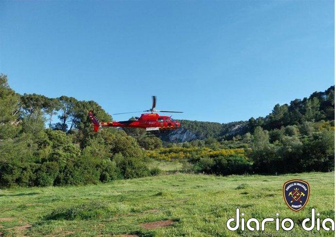 Los Bomberos rescatan a dos personas pérdidas en una excursión en Escorca