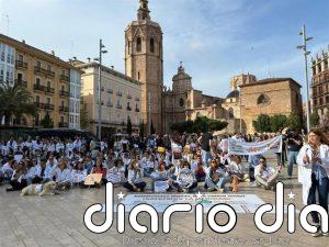 Los médicos valencianos protestan para exigir el estatuto propio: "No aceptamos más parches ni más excusas"