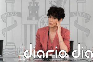 Los migrantes presentan 60.656 solicitudes de regularización en los primeros días, menos del 10% de forma presencial