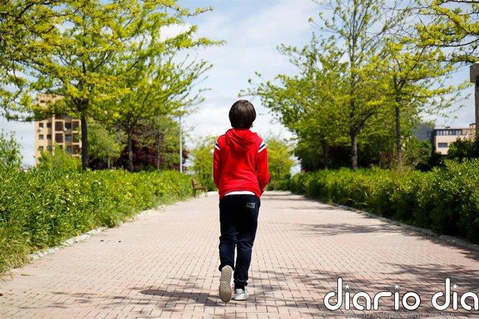 Los niños de familias migrantes, monoparentales y numerosas, los más expuestos a pobreza y exclusión, según informe