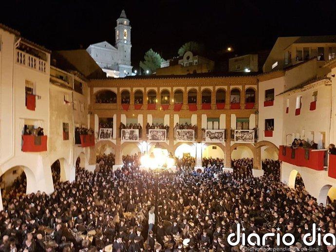 Los nueve municipios de la Ruta del Tambor y el Bombo romperán la hora a medianoche y Calanda el viernes