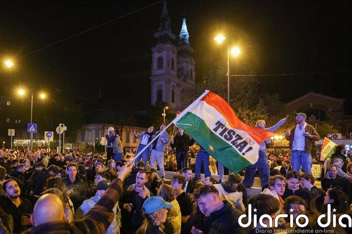 Los observadores resaltan la participación récord en Hungría pese al escenario favorable a Orbán y su partido