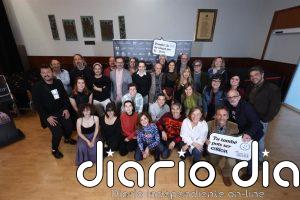 Los Premis de la Crítica reconocen a 'L'amor venia amb taxi' de La Cubana en la categoría musical