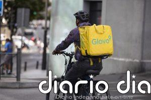 Los 'riders' de Glovo van la huelga en España este fin de semana tras el ERE que afecta a 750 repartidores
