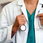 Los tiempos de espera bajan en Madrid en listas quirúrgicas y en consultas externas