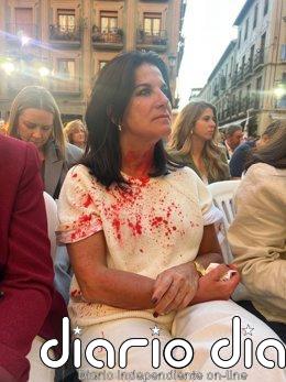 Manifestantes "antifascistas" boicotean el acto de Vox en Granada a gritos y Abascal lo califica de "delito electoral"