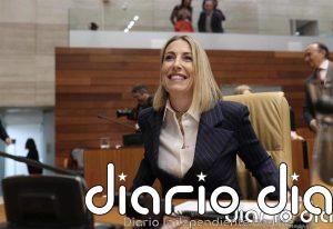 María Guardiola es investida presidenta de la Junta de Extremadura con el apoyo de PP y Vox